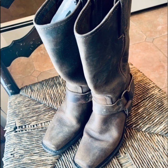 ✨✨Frey Boots Classic Square Toe ✨ 6 1/2 ✨ - Picture 3 of 12